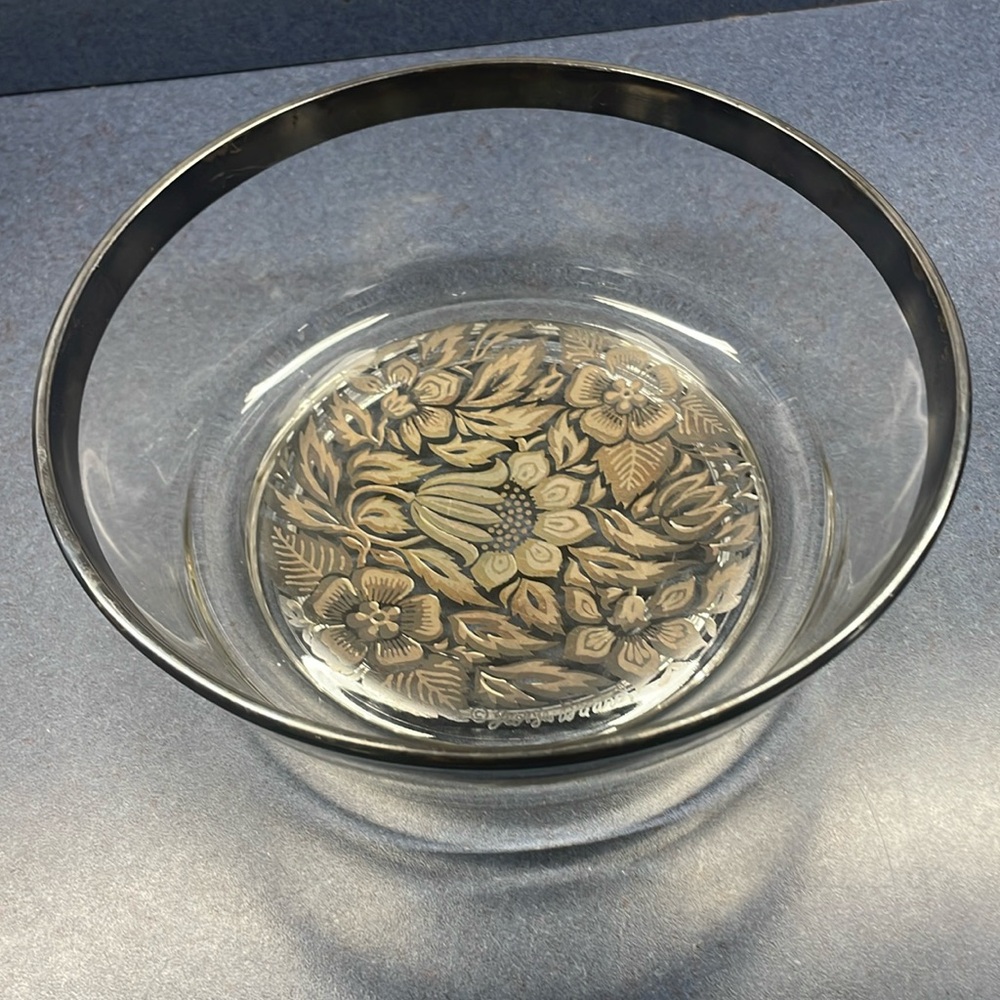 George BRIARD bowl floral